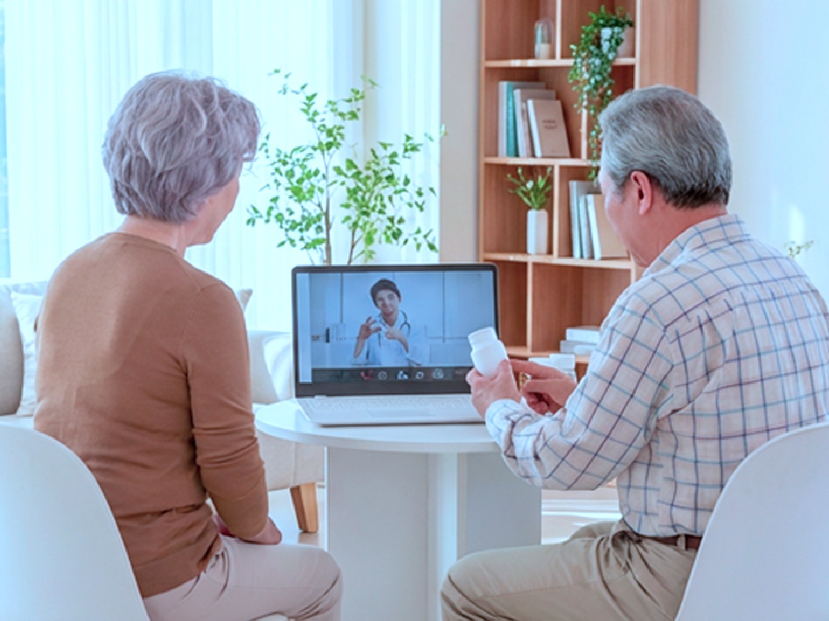 홈페이지 이미지-18-03.jpg